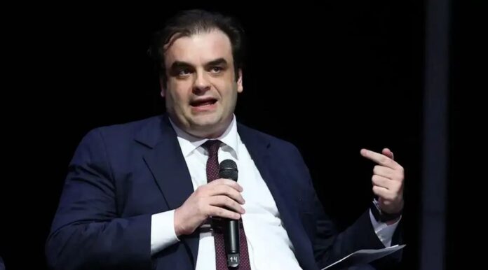 Kyriakos Pierrakakis 1.jpg Kyriakos Pierrakakis 1.jpg