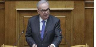 Nikos Papathanasis 2.jpg