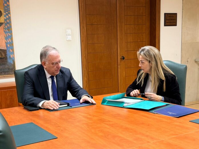 THEODORIKAKOS.jpeg THEODORIKAKOS.jpeg