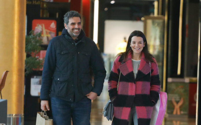 a680645891b3c0f2f3ff24a1b1211ee8 L.jpg