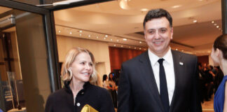 a8e48d1649800be17cb0e21fc1d08c3c L.jpg