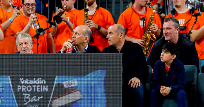 aggelopoyloi olympiakos balenthia eurokinissi 1200x630.jpg