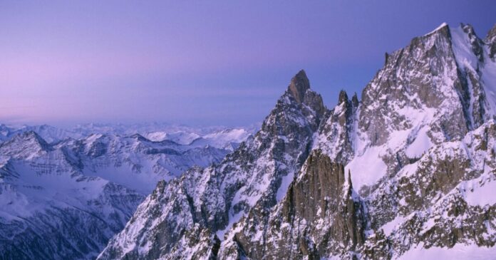 alpes ski reuters 1 1200x630.jpg