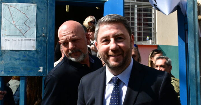 androulakis 2 1200x630.jpg