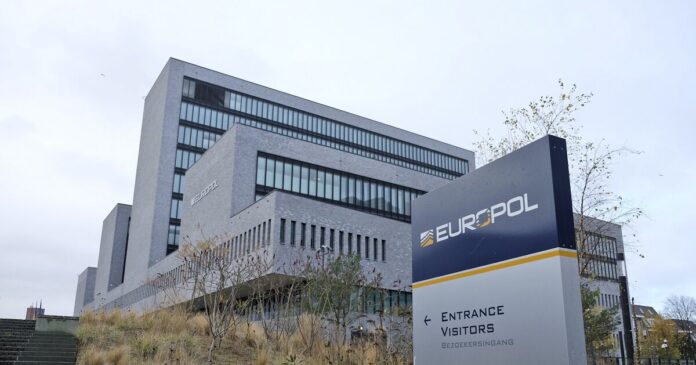 apeuropol 1200x630.jpg