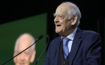 apostolos kaklamanis sinedrio pasok1 1200x630.jpg