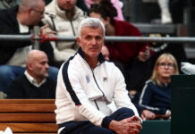 apostolos tsitsipas 1200x630.jpg