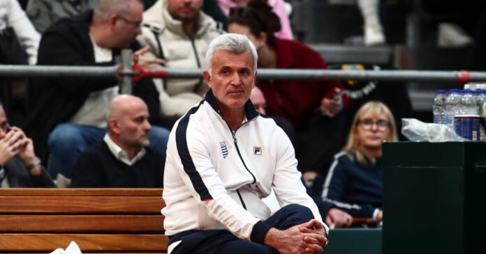 apostolos tsitsipas 1200x630.jpg