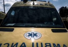 Λήμνος: Νεκρός 67χρονος που έπεσε με το αυτοκίνητό του στο λιμάνι του Μούδρου asthenoforo 1 1 1200x630.jpg