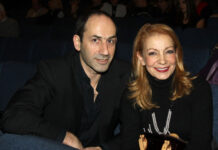 b9be6efd3d294bb7080ea79669659384 L.jpg