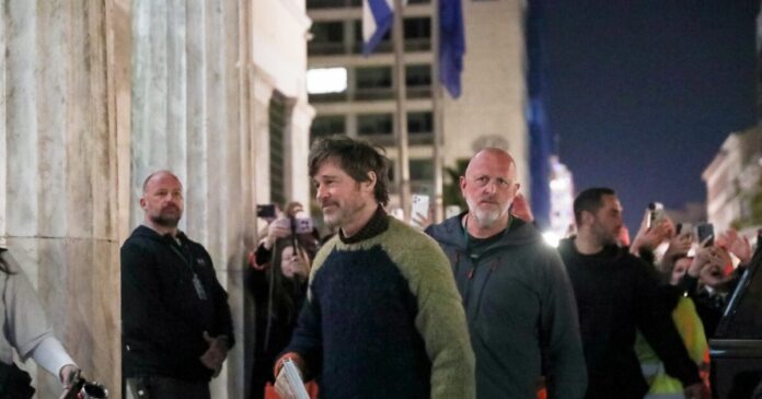 brad pit 1 1200x630.jpg