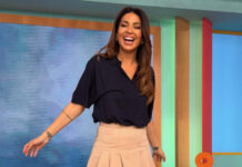 Ελένη Χατζίδου: Το νέο της τραγούδι θα είναι ντουέτο με τον πατέρα της. Ο τίτλος και το μήνυμά της c660166653758d9ad1092a1b57246244 L.jpg