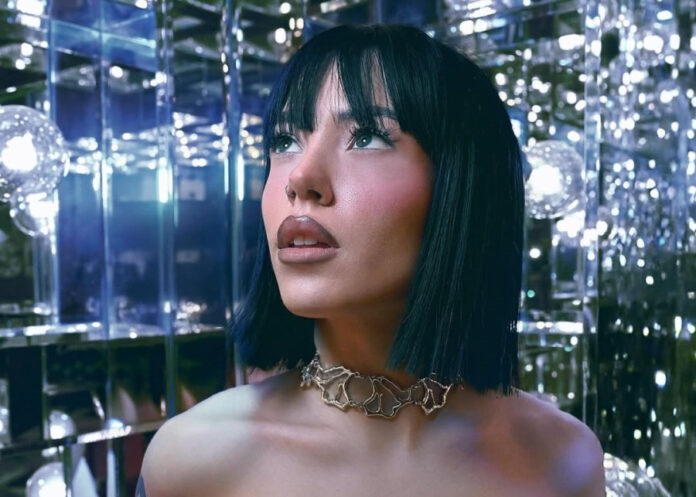 c87510daed92dc9f74a2e130c2347bd8 L.jpg c87510daed92dc9f74a2e130c2347bd8 L.jpg