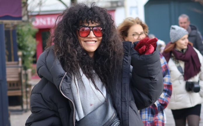 cd5b134a9c1f40b6427127e9f719f313 L.jpg