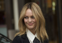 d2f6ddec5ba4ac53eeb53438503ab059 L.jpg