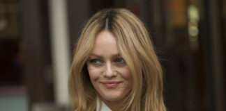 d2f6ddec5ba4ac53eeb53438503ab059 L.jpg