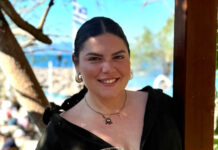 Δανάη Μπάρκα: Κόλλησε… Μπομπ ο Μάστορας και ψάχνει ξυλουργείο για συνεργασία d7ef9934b39897745f498f9ca6ff28de L.jpg