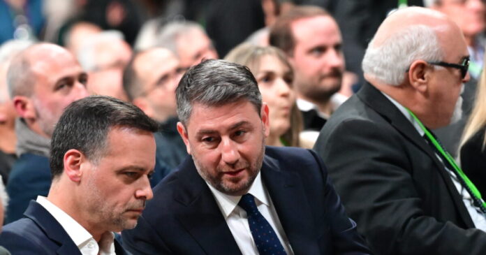 doukas androulakis sinedrio pasok 1200x630.jpg doukas androulakis sinedrio pasok 1200x630.jpg