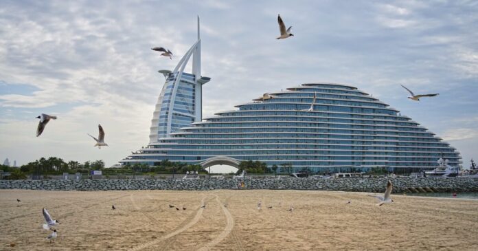 dubai ap 1200x630.jpg dubai ap 1200x630.jpg