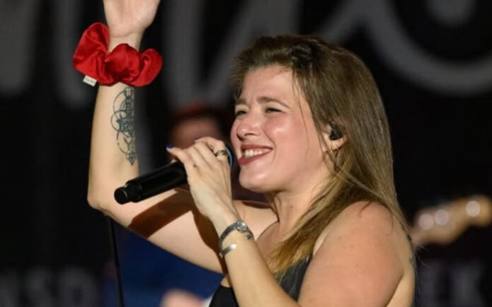 e5fb01b3300aee41bccdbed4e4f25306 L.jpg