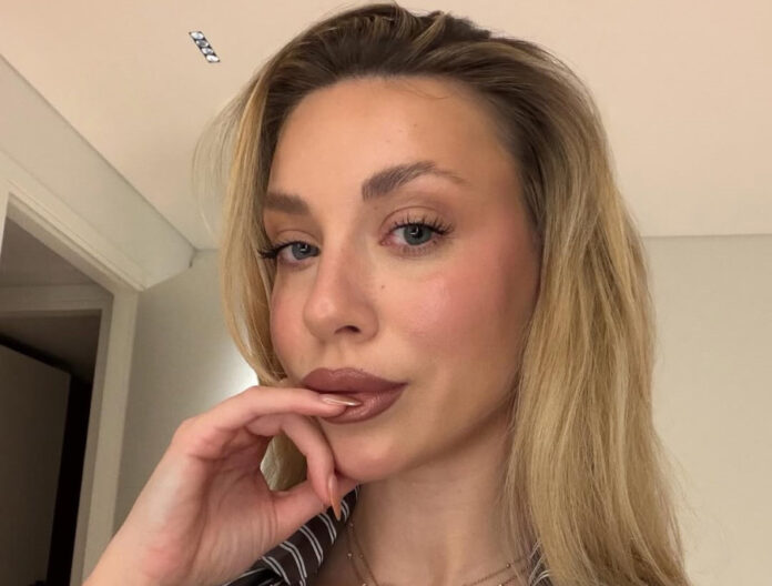 e6d552668489026b64af7fdf79dd4985 L.jpg e6d552668489026b64af7fdf79dd4985 L.jpg