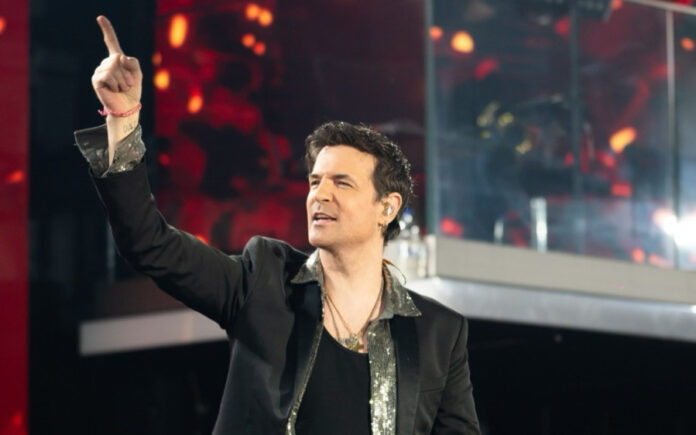 ed69ebf9e3e0a2b2199fe48467b4bfe8 L.jpg