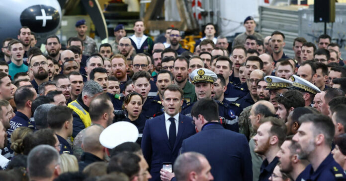 emanouel macron 1 r 1200x630.jpg