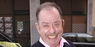 fc8407b54996779ed25fbe57da901636 L.jpg