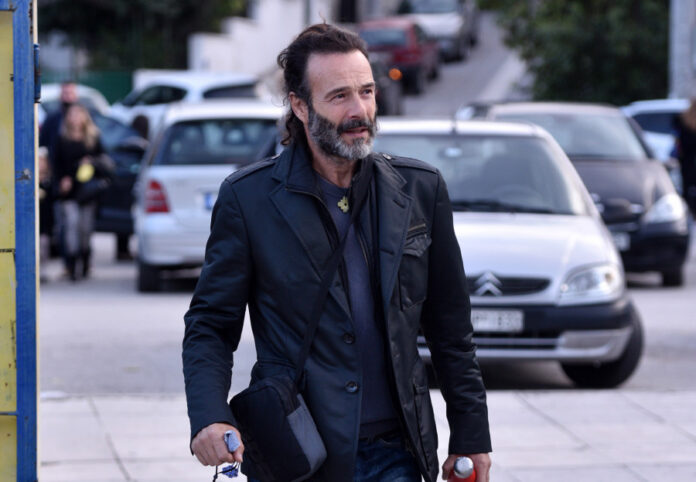 fe04cbc6c80d7223a90c0e7037f6d59f L.jpg