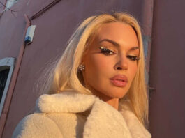 Κάβουρα: Όταν εκείνη είναι σε περιοδεία, ο Τζαβέλλας βγάζει την κόρη τους με… διαφορετικά παπούτσια ffebfa0a93d7db541de909cd8fc4db15 L.jpg