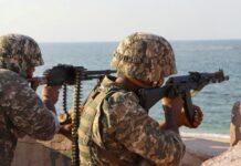 Ιράν: Σκληρό μήνυμα προς ΗΠΑ για το ενδεχόμενο χερσαίας επιχείρησης – «Περιμένουμε τους στρατιώτες σας για να τους κάψουμε» frouroi ths epanastashs iran r 1200x630.jpg