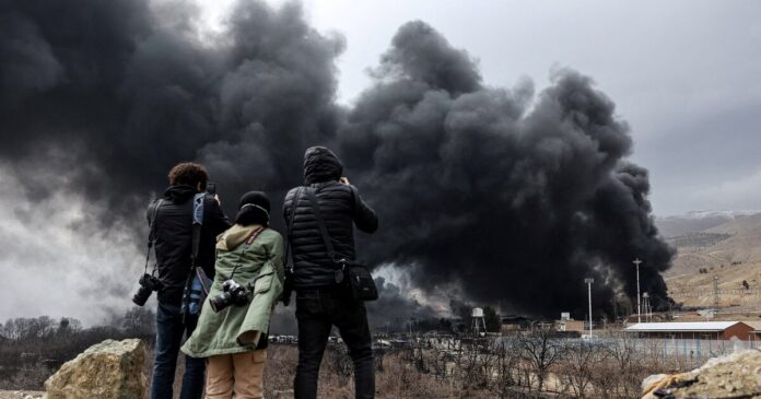 iran crisis 3 1200x630.jpg