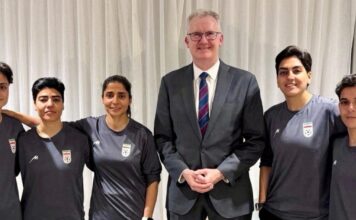 iranes podosfairistries tony burke r 1200x630.jpg