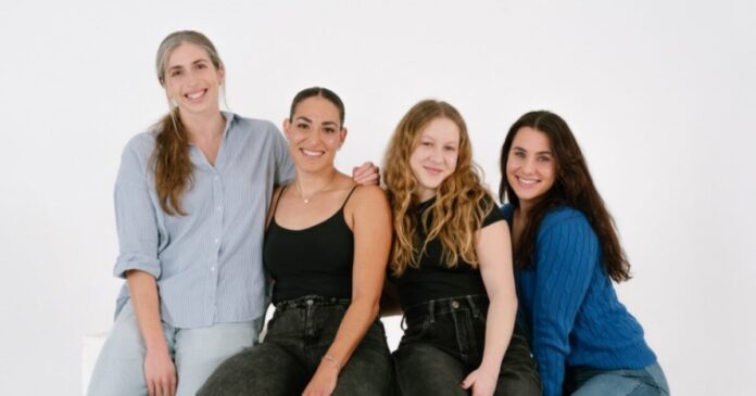 koe imera ginaikas 1 1200x630.jpg