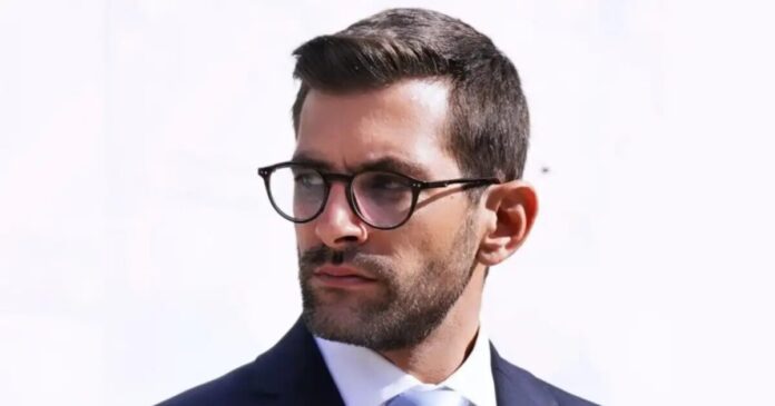 konstantinos sinanis facebook 1200x630.jpg