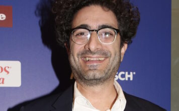 lampros fisfis ndp 1200x630.jpg