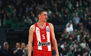 larentzakis 1200x630.jpg