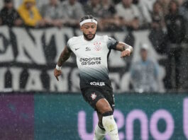 memphis depay corinthians ap 1200x630.jpg