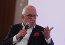 nikitas kaklamanis 1200x630.jpg