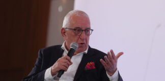 nikitas kaklamanis 1200x630.jpg