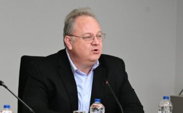 papazaxos eurokinissi 1200x630.jpg