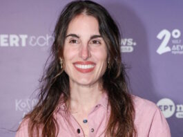 Η Παυλίνα Βουλγαράκη δημοσίευσε βίντεο που τραγουδάει στην 7 μηνών κόρη της pavlina voylgaraki ndp 1200x630.jpg