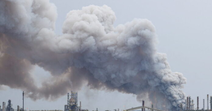 refinery iran abudhabi drone 1200x630.jpg