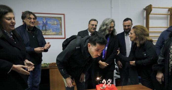 tentoglou 2 1200x630.jpg