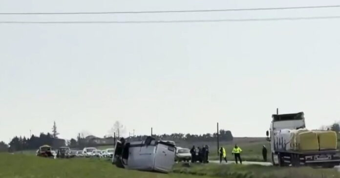 troxaio larisa 1200x630.jpg