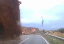 Τουρκία: Η στιγμή που τεράστια κατολίσθηση συνέτριψε αυτοκίνητο – Σώος ο οδηγός turkey x 1 1200x630.jpg