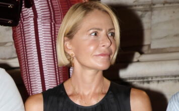 tzeni mpalatsinou ndp 1200x630.jpg