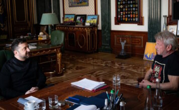 volodimir zelenski sean penn 1200x630.jpg