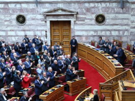 Πυρά της αντιπολίτευσης για την «εμπλοκή» της Ελλάδας στη Μέση Ανατολή: Τα δύσπεπτα φασόλια, ο Λουδοβίκος και οι βάσεις των ΗΠΑ vouli 3 1200x630.jpg