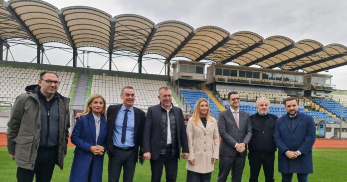 vroutsis 1200x630.jpg